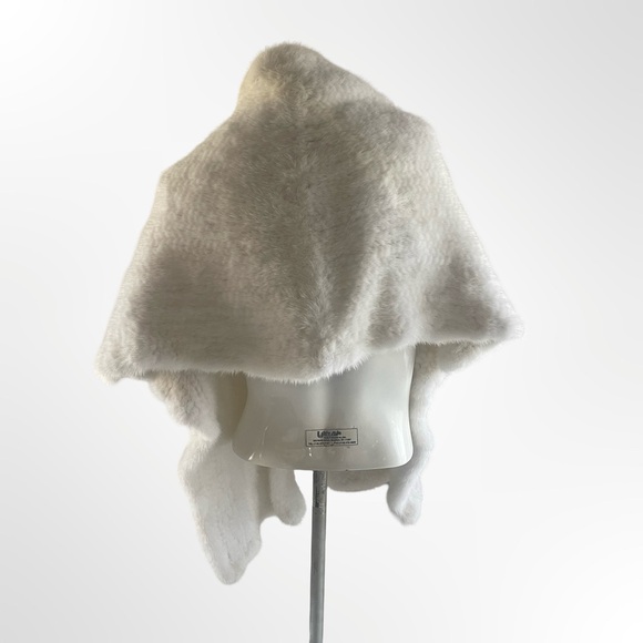 Elegant White Women's Shoulder Throw in size M - Picture 3 of 5